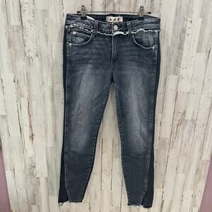 AMO Distressed Twist Two Tone Dark & Stormy Black Jeans Womens Size 27